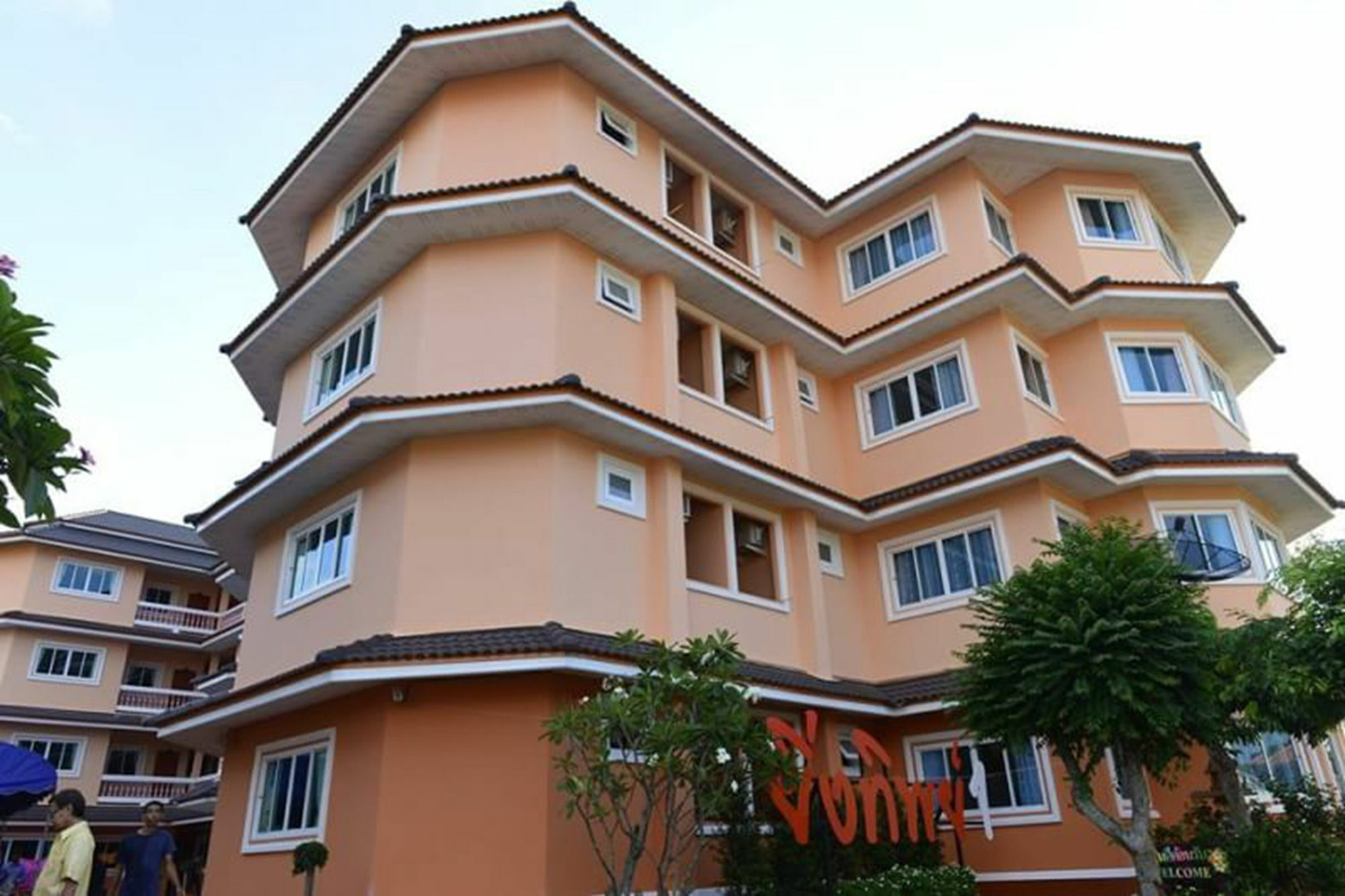 Yingthip1 Apartment Chiang Rai Buitenkant foto